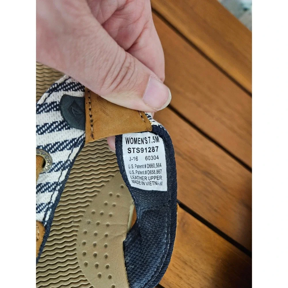 Sperry Seafish Flip Flop 7.5M Tan Blue Nautical Striped Leather Thong Sandals